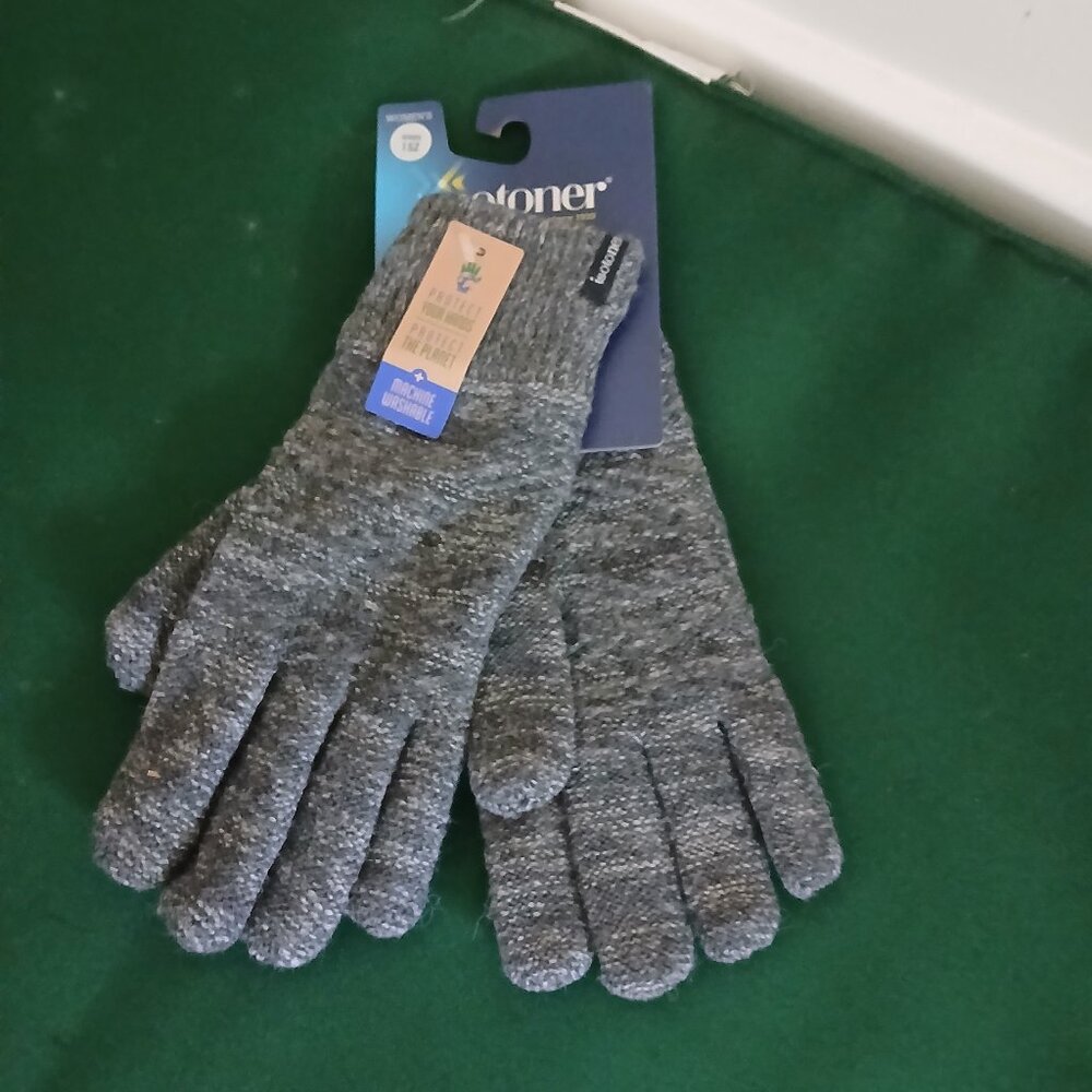 Women’s Isotoner Fleece Lined Black + Ivory Knit Gloves 1 Size New